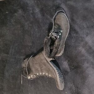 Black Boots